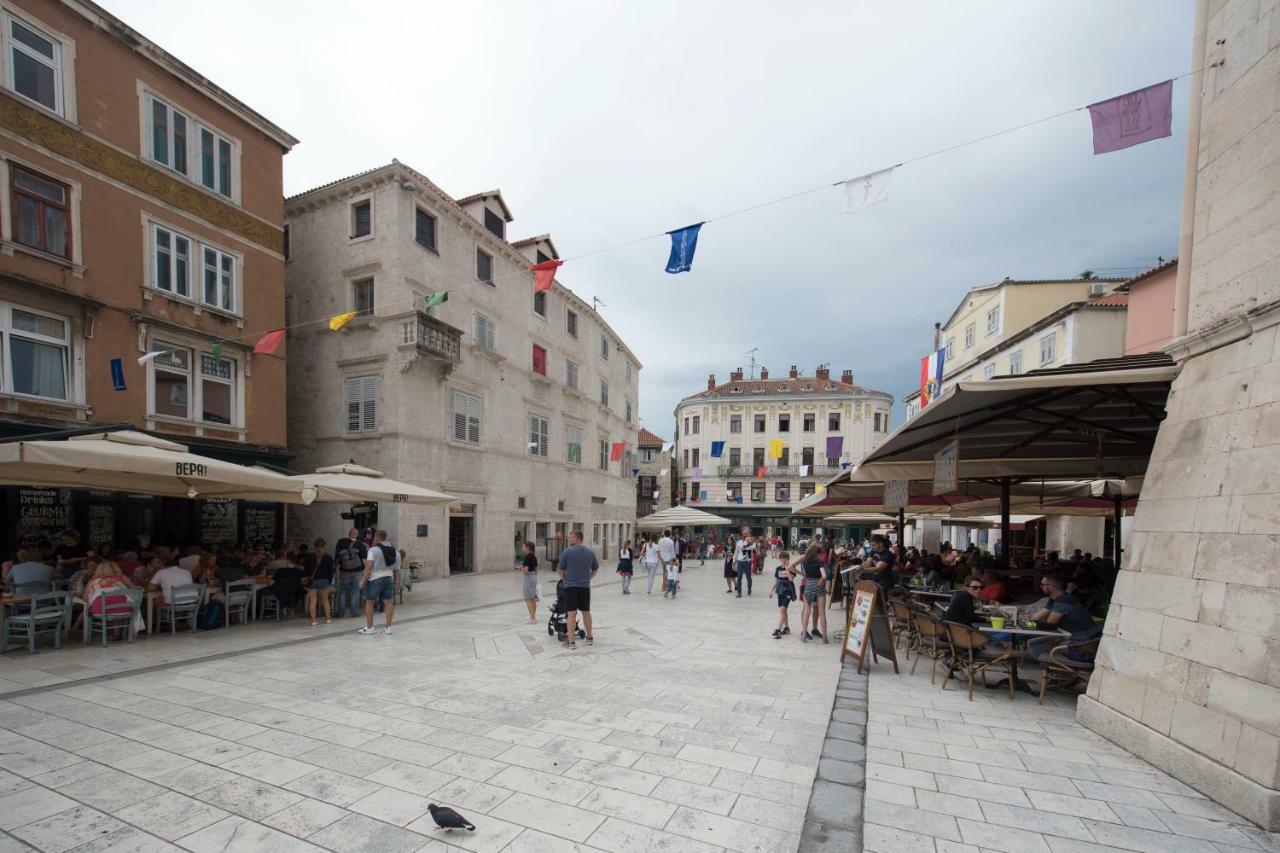 Piazza Square City Top Centre Apartments Split Exterior photo